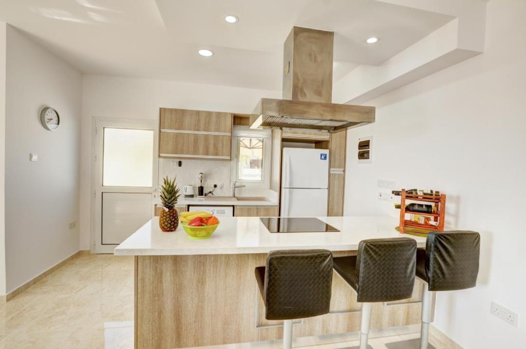 Villa Mario - 2Min Walk From Kapparis Beach Paralimni Zewnętrze zdjęcie