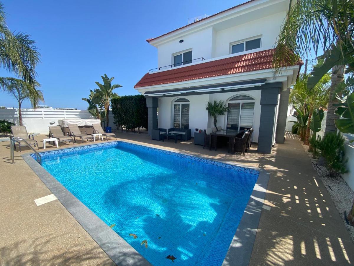 Villa Mario - 2Min Walk From Kapparis Beach Paralimni Zewnętrze zdjęcie